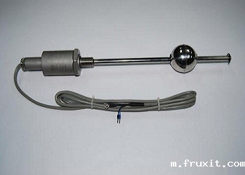 感应式水位传感器实测水位信号与设定信号对比